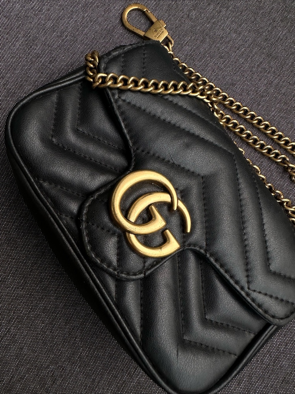 Gucci Black Leather Mini Shoulder Bag with Gold GG Hardware - Picture 16 of 17